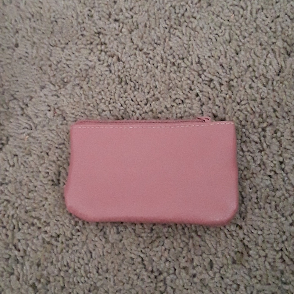 Cute Pink Purse - Picture 8 of 11